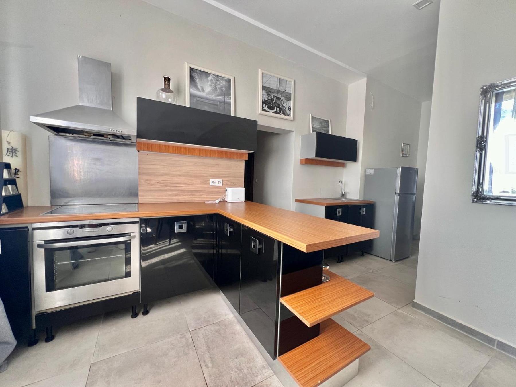 Kiara Apartments Άγιος Κωνσταντίνος και Ελένη Εξωτερικό φωτογραφία